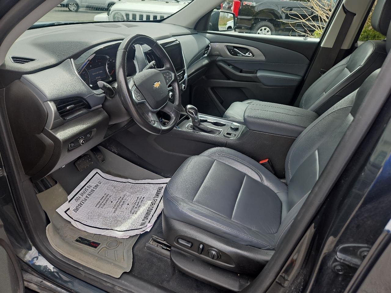 Chevrolet Traverse AWD 4dr LT Leather 2021