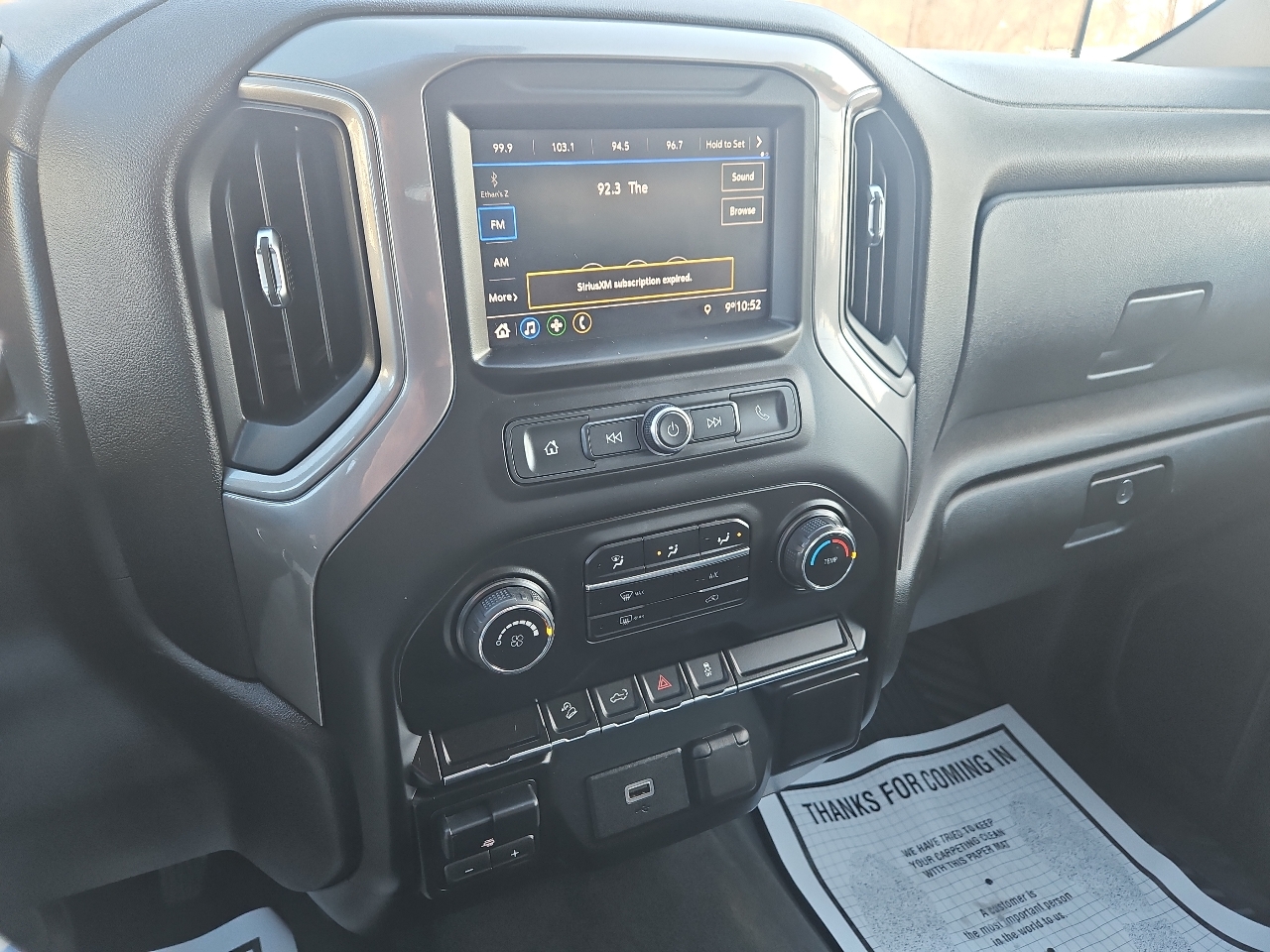 Chevrolet Silverado 1500 4WD Double Cab 147" Custom Trail Boss 2020