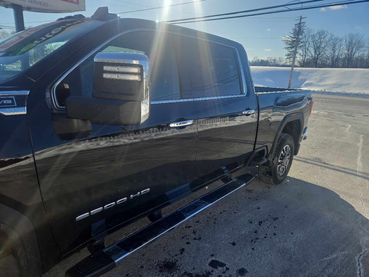 GMC Sierra 2500HD 4WD Crew Cab 159" SLT 2022