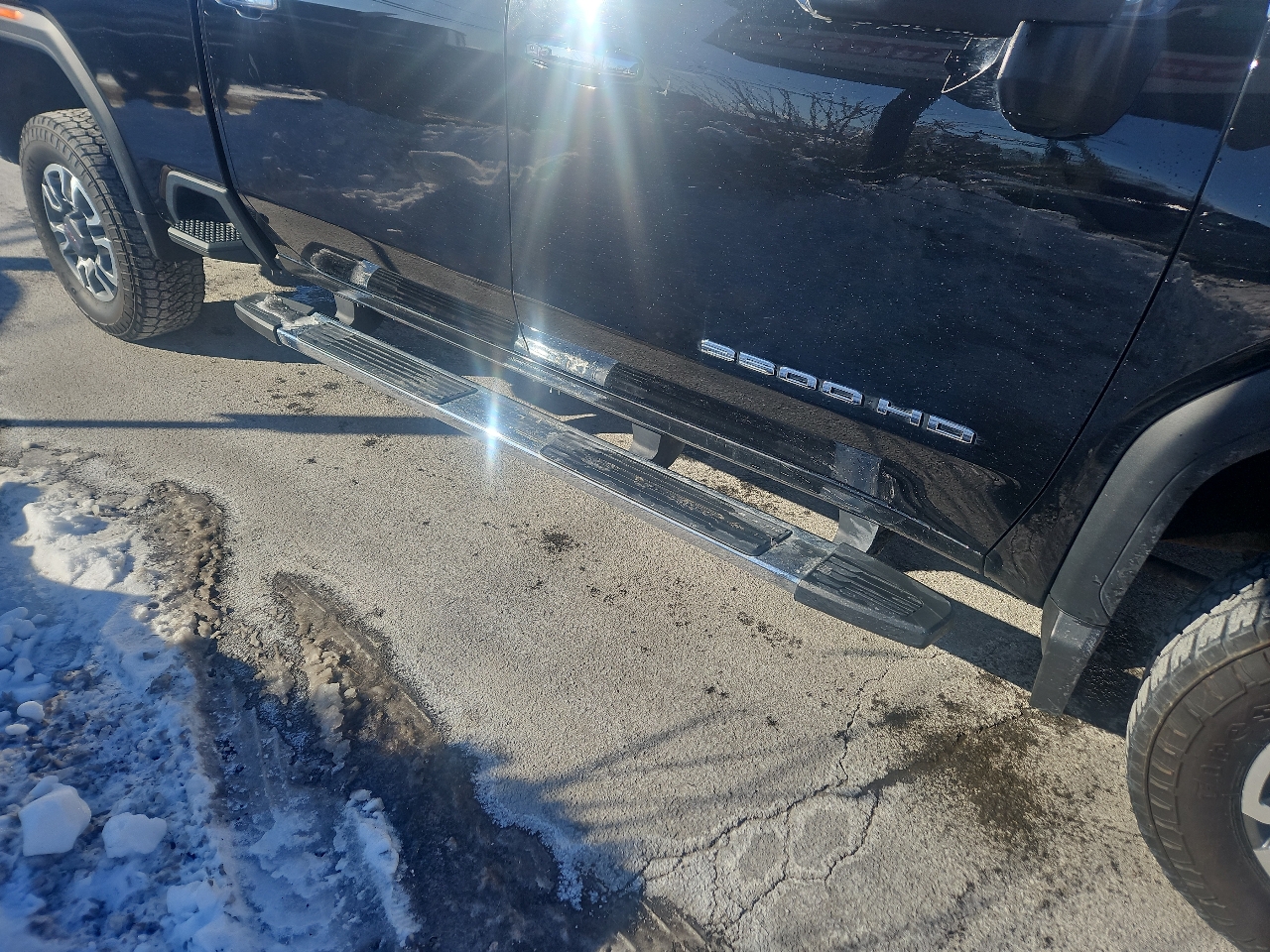 GMC Sierra 2500HD 4WD Crew Cab 159" SLT 2022