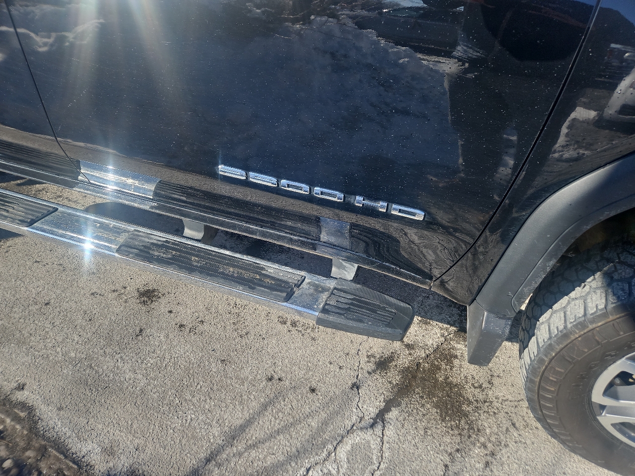 GMC Sierra 2500HD 4WD Crew Cab 159" SLT 2022