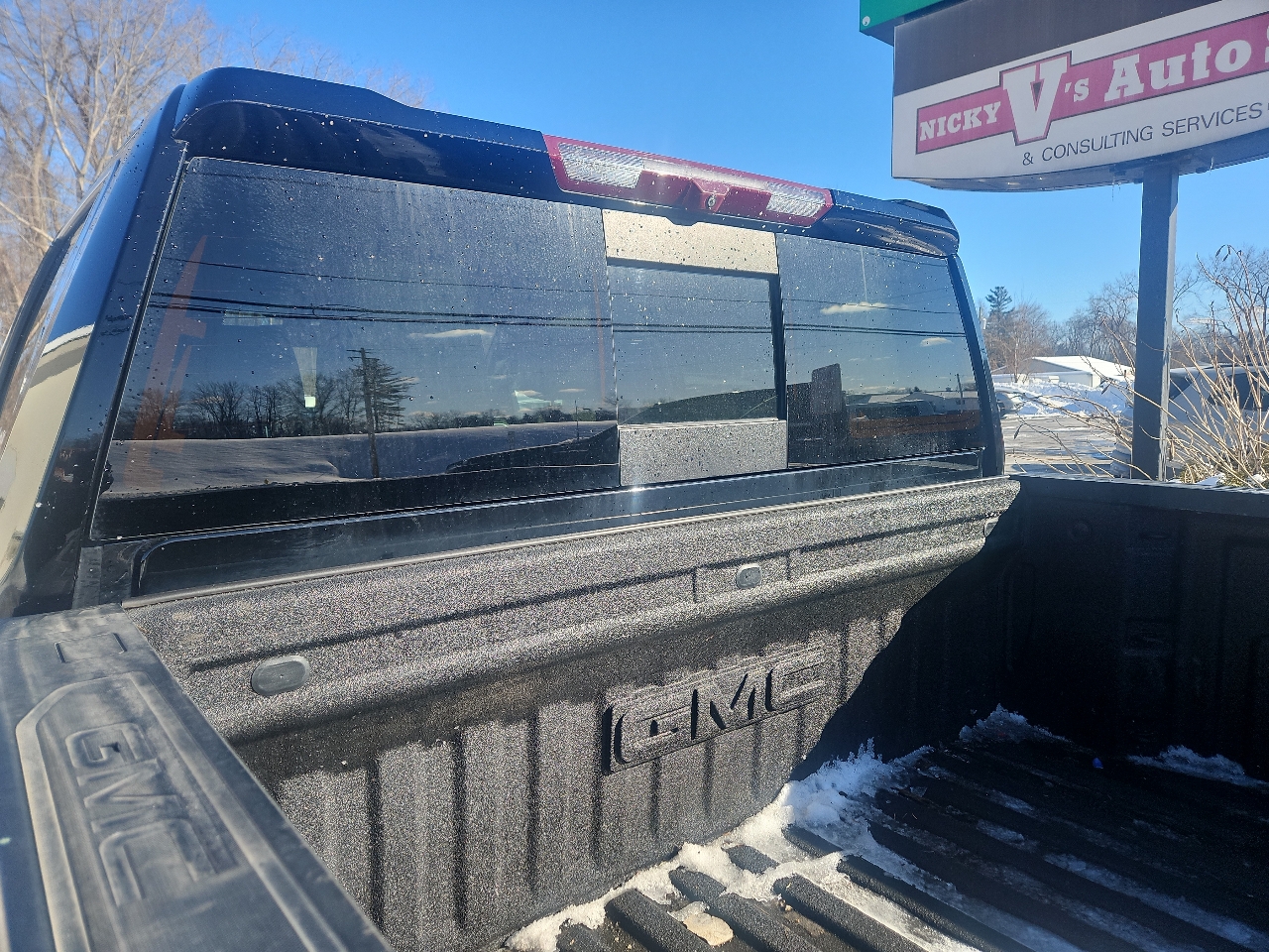 GMC Sierra 2500HD 4WD Crew Cab 159" SLT 2022