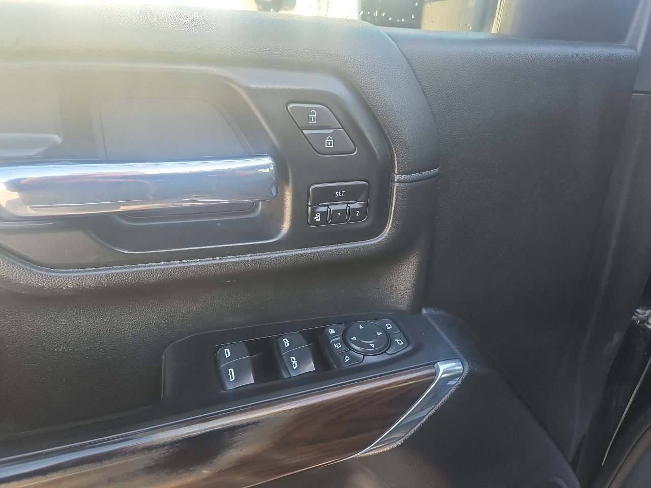 GMC Sierra 2500HD 4WD Crew Cab 159" SLT 2022