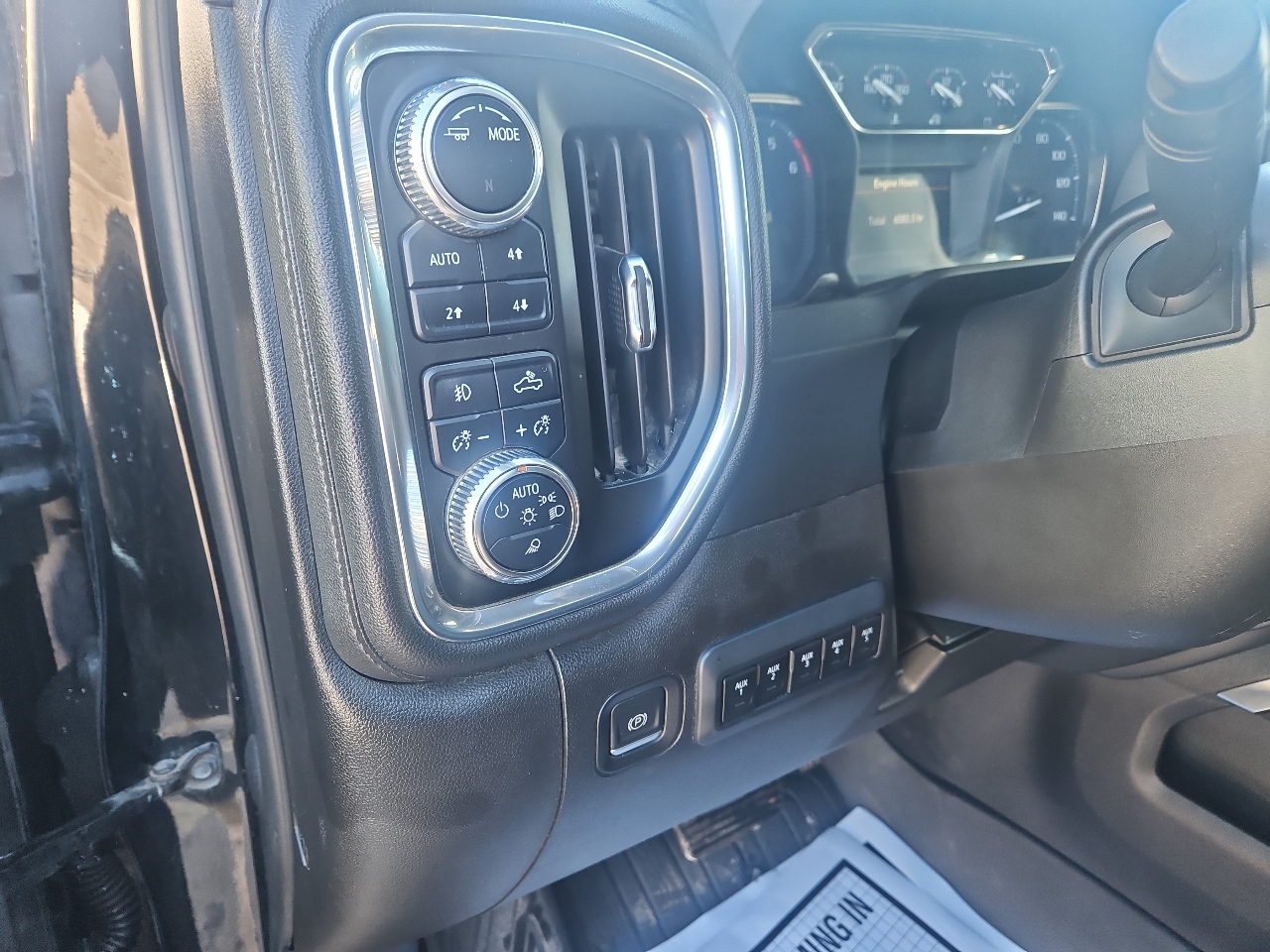 GMC Sierra 2500HD 4WD Crew Cab 159" SLT 2022