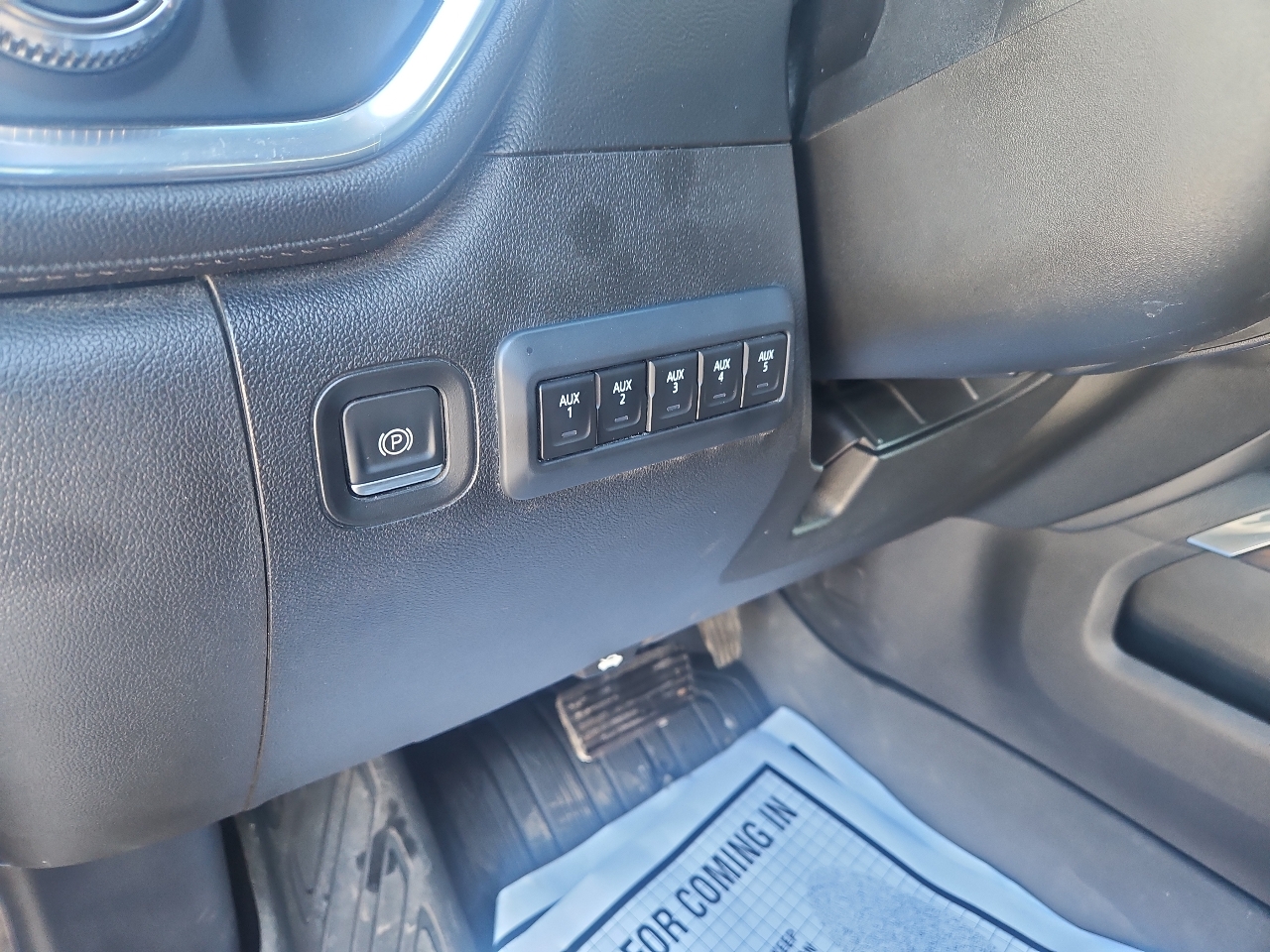 GMC Sierra 2500HD 4WD Crew Cab 159" SLT 2022