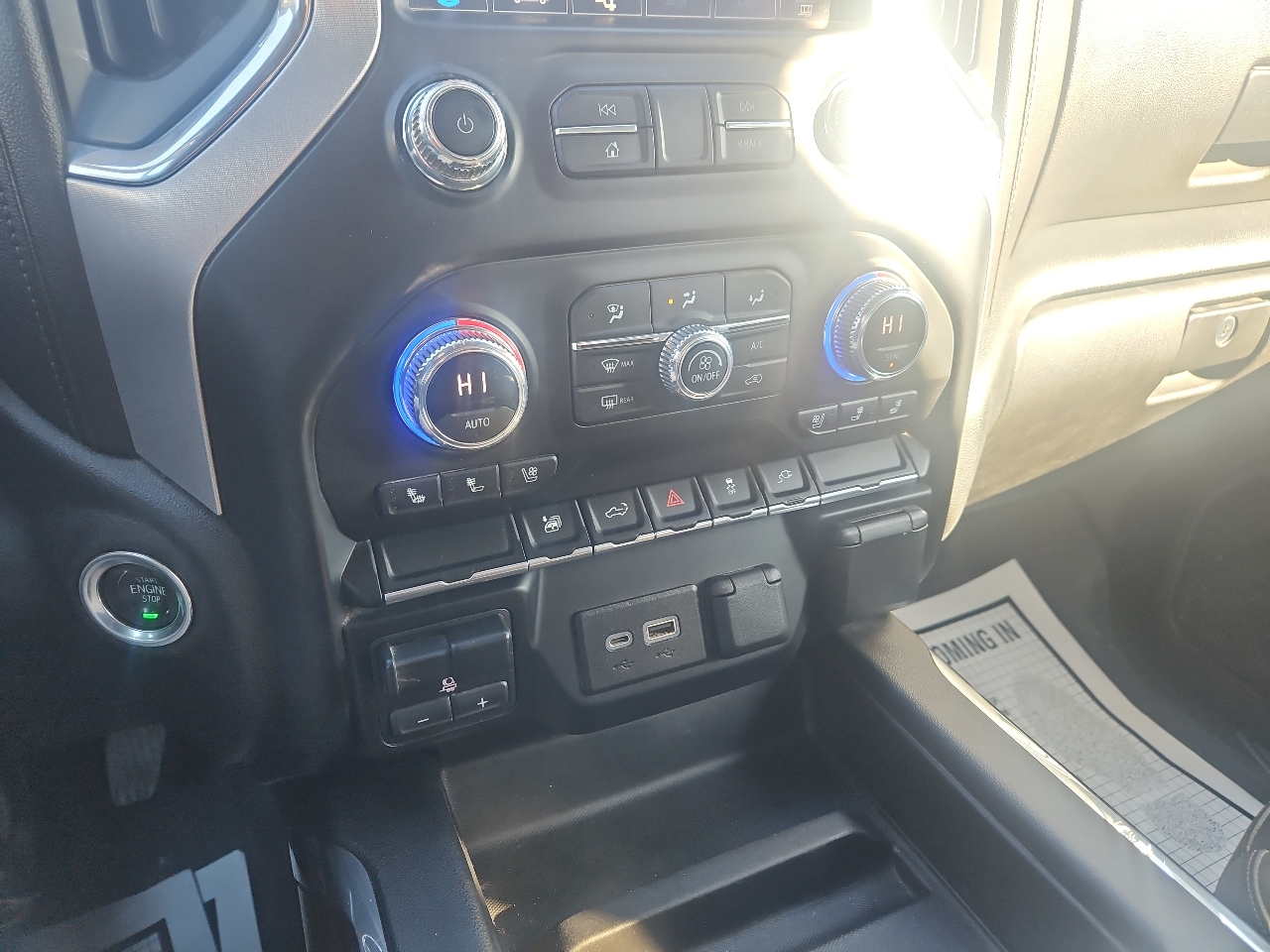 GMC Sierra 2500HD 4WD Crew Cab 159" SLT 2022