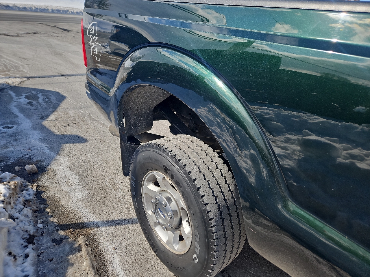 Ford Super Duty F-250 SRW 4WD Crew Cab 156" XL 2016