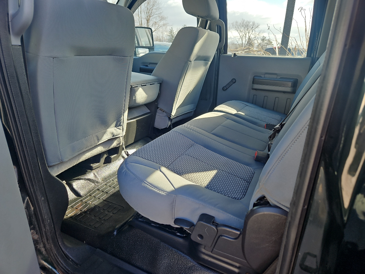 Ford Super Duty F-250 SRW 4WD Crew Cab 156" XL 2016