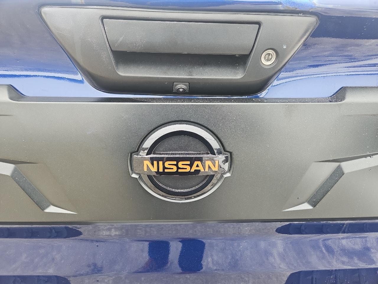 Nissan Titan 4x4 Crew Cab PRO-4X 2021