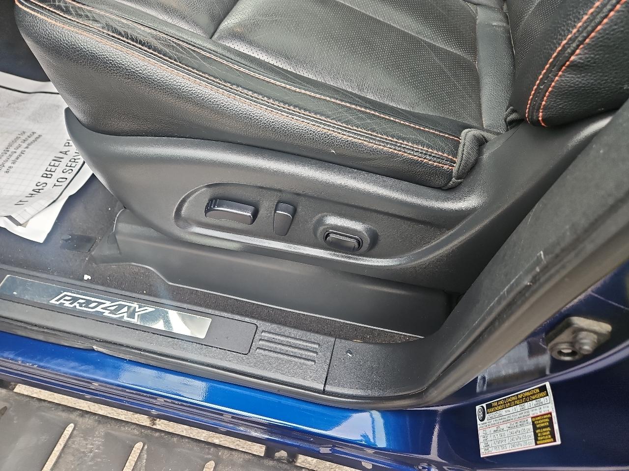 Nissan Titan 4x4 Crew Cab PRO-4X 2021