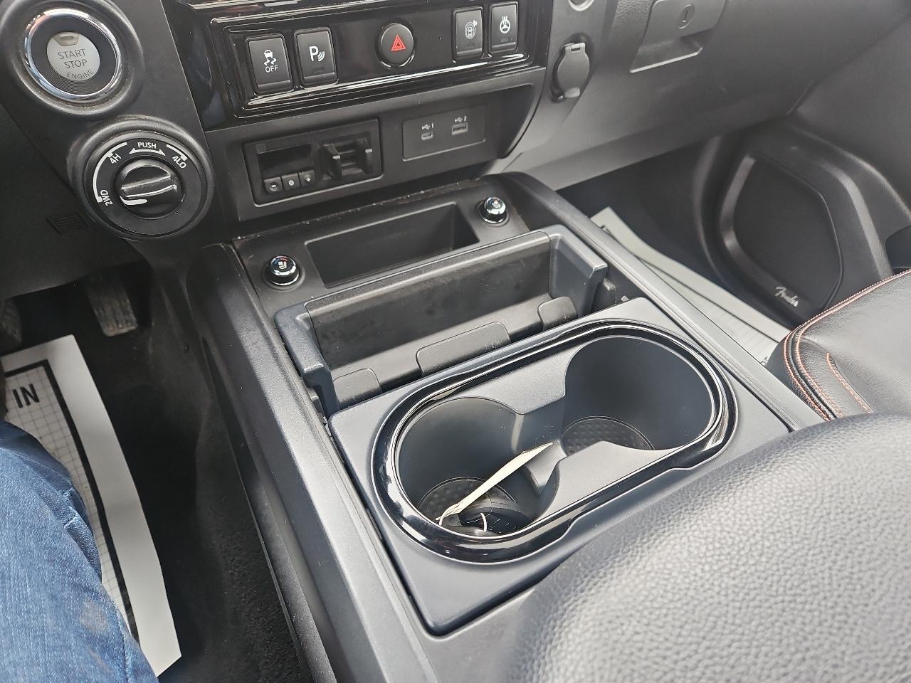 Nissan Titan 4x4 Crew Cab PRO-4X 2021