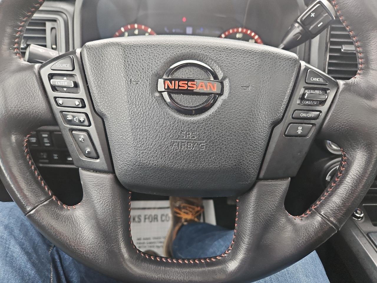 Nissan Titan 4x4 Crew Cab PRO-4X 2021