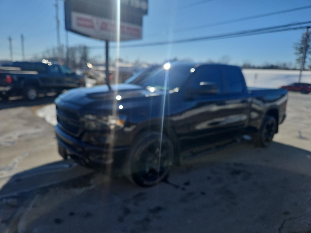 RAM 1500 Tradesman 4x4 Quad Cab 6'4" Box 2023