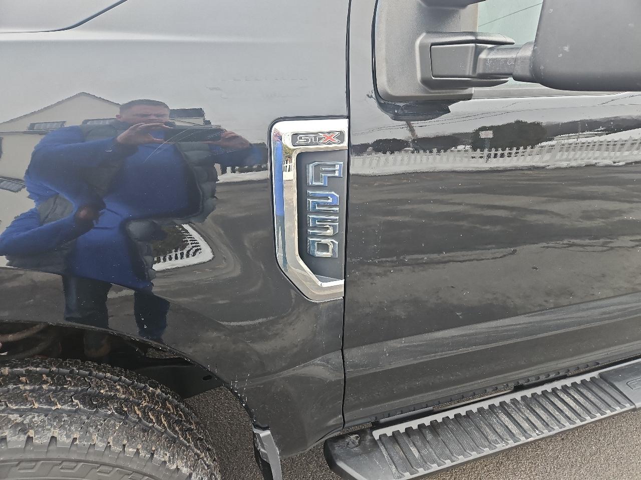 Ford Super Duty F-250 SRW XLT 4WD SuperCab 6.75' Box 2017