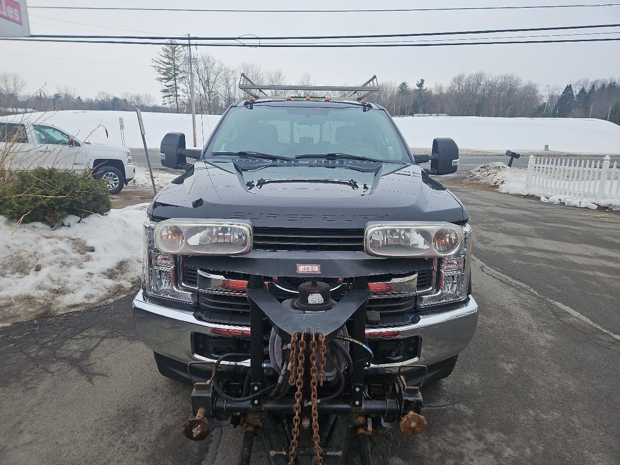 Ford Super Duty F-250 SRW XLT 4WD SuperCab 6.75' Box 2017