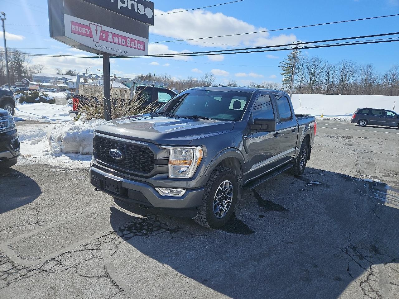 Ford F-150 XL 4WD SuperCrew 5.5' Box 2021
