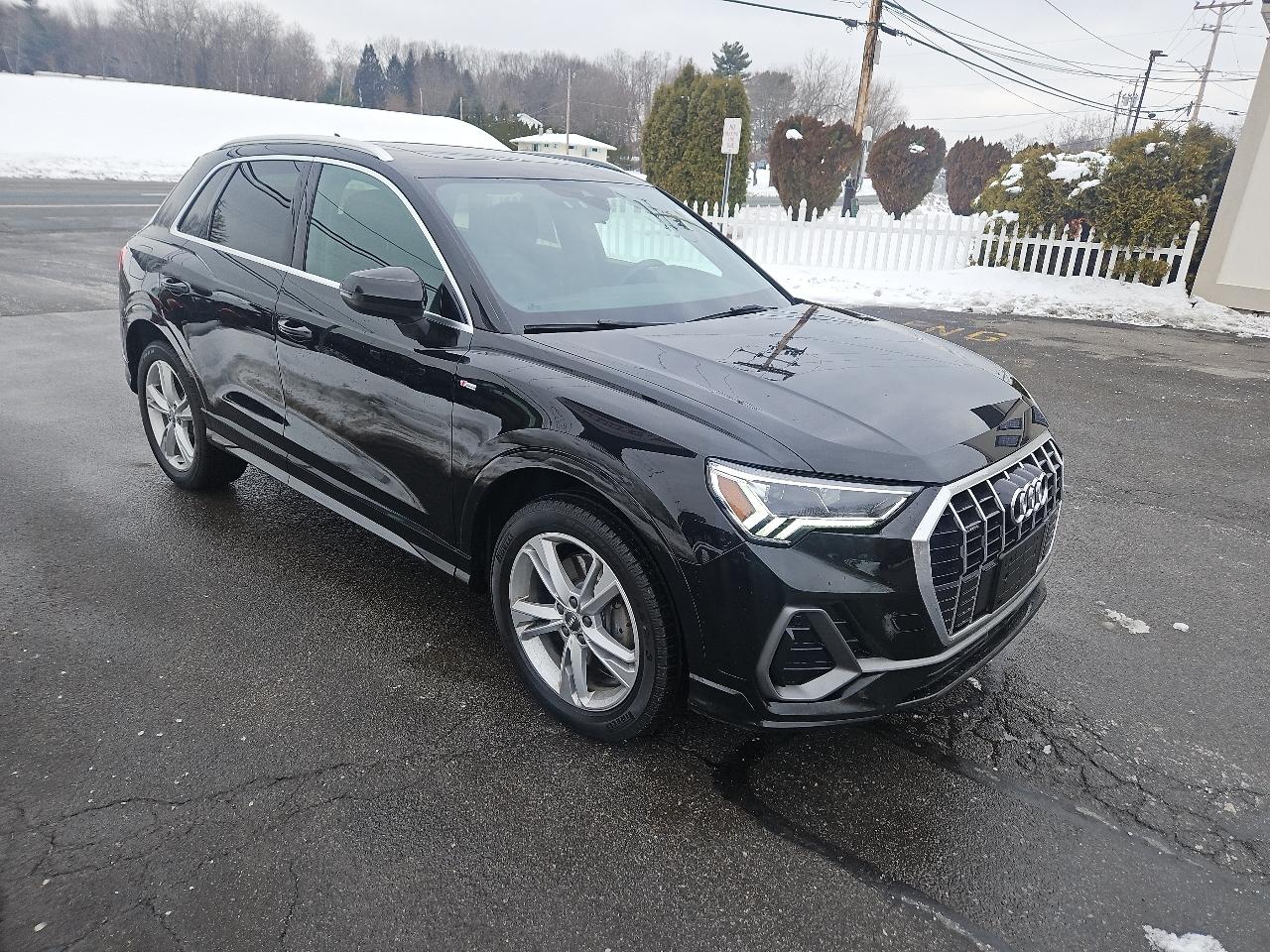 Audi Q3 S line Premium Plus 45 TFSI quattro 2020