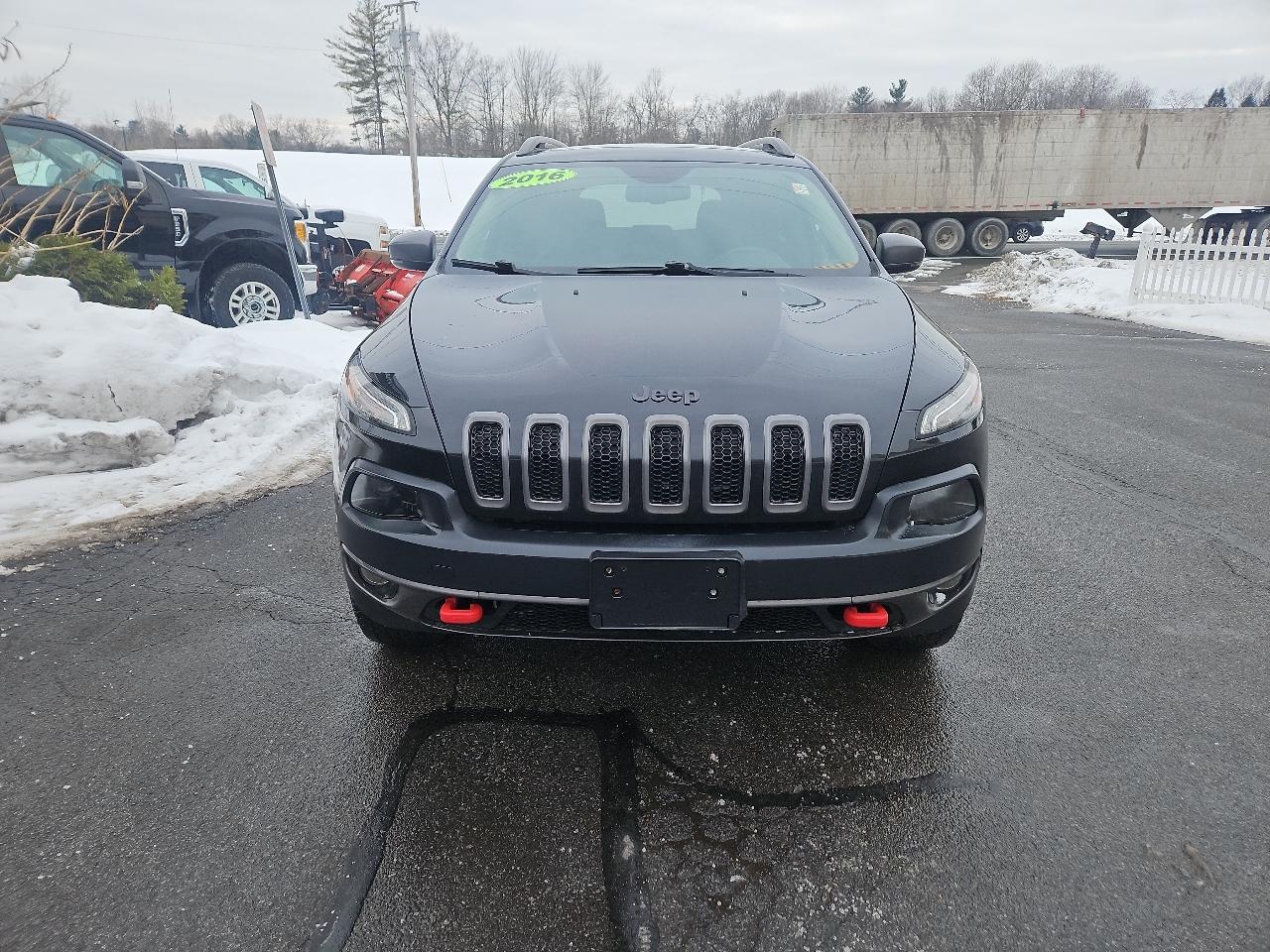 Jeep Cherokee 4WD 4dr Trailhawk 2016