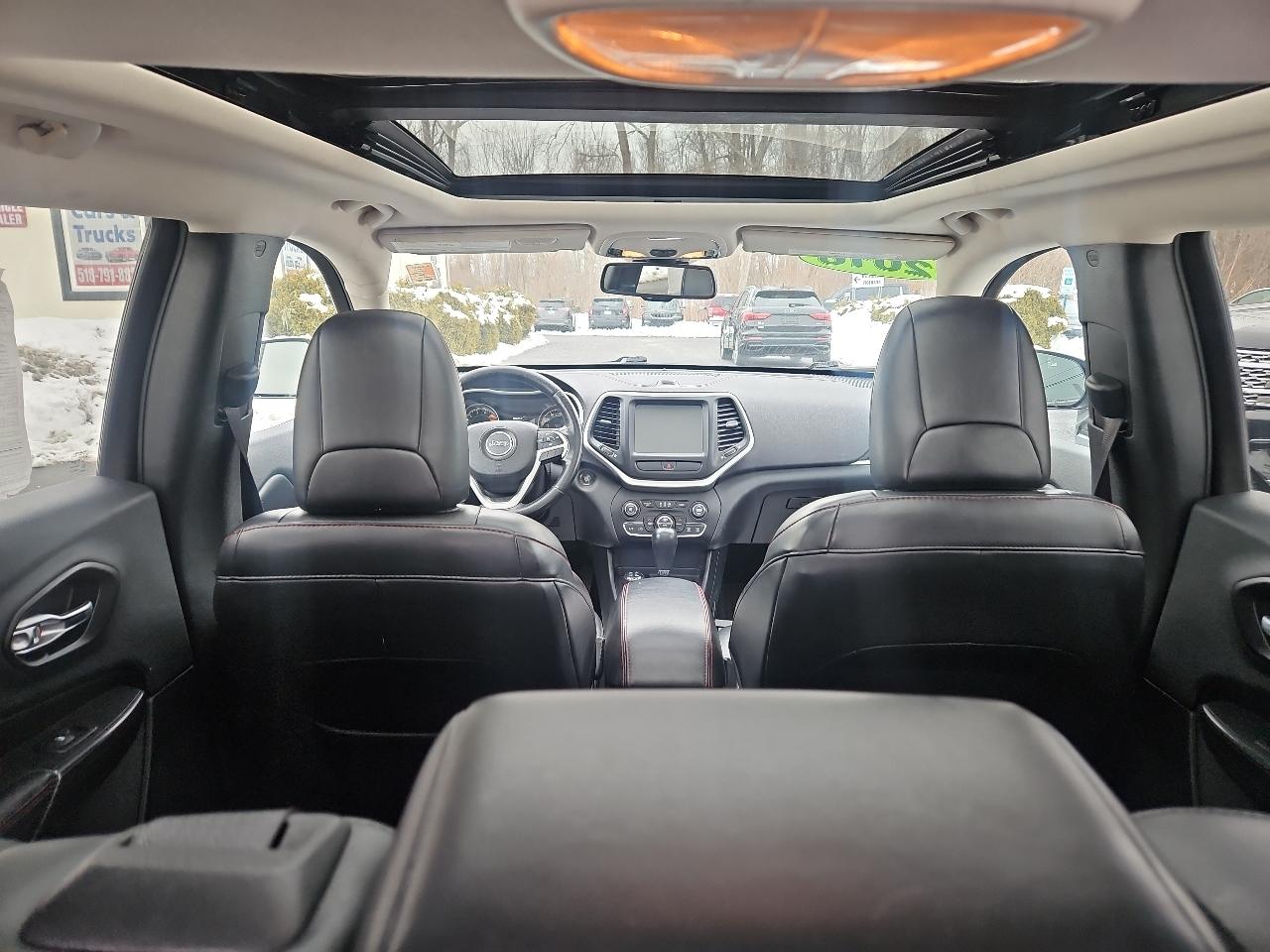 Jeep Cherokee 4WD 4dr Trailhawk 2016