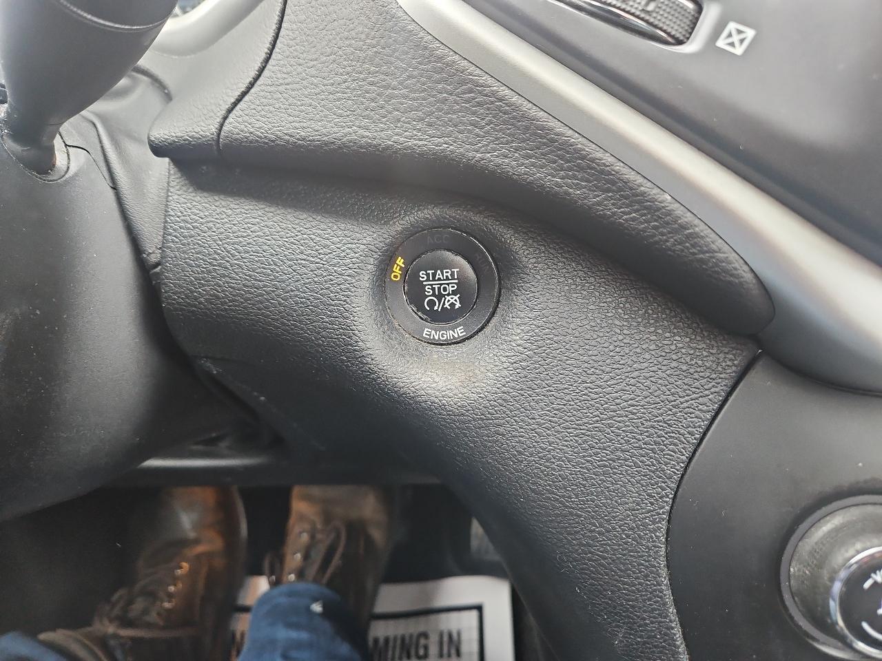 Jeep Cherokee 4WD 4dr Trailhawk 2016