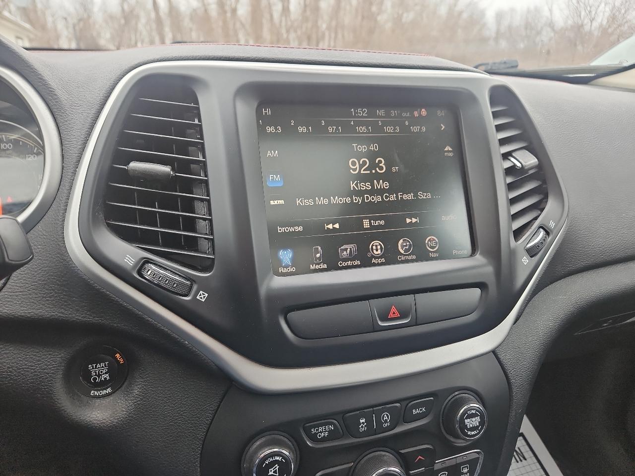 Jeep Cherokee 4WD 4dr Trailhawk 2016