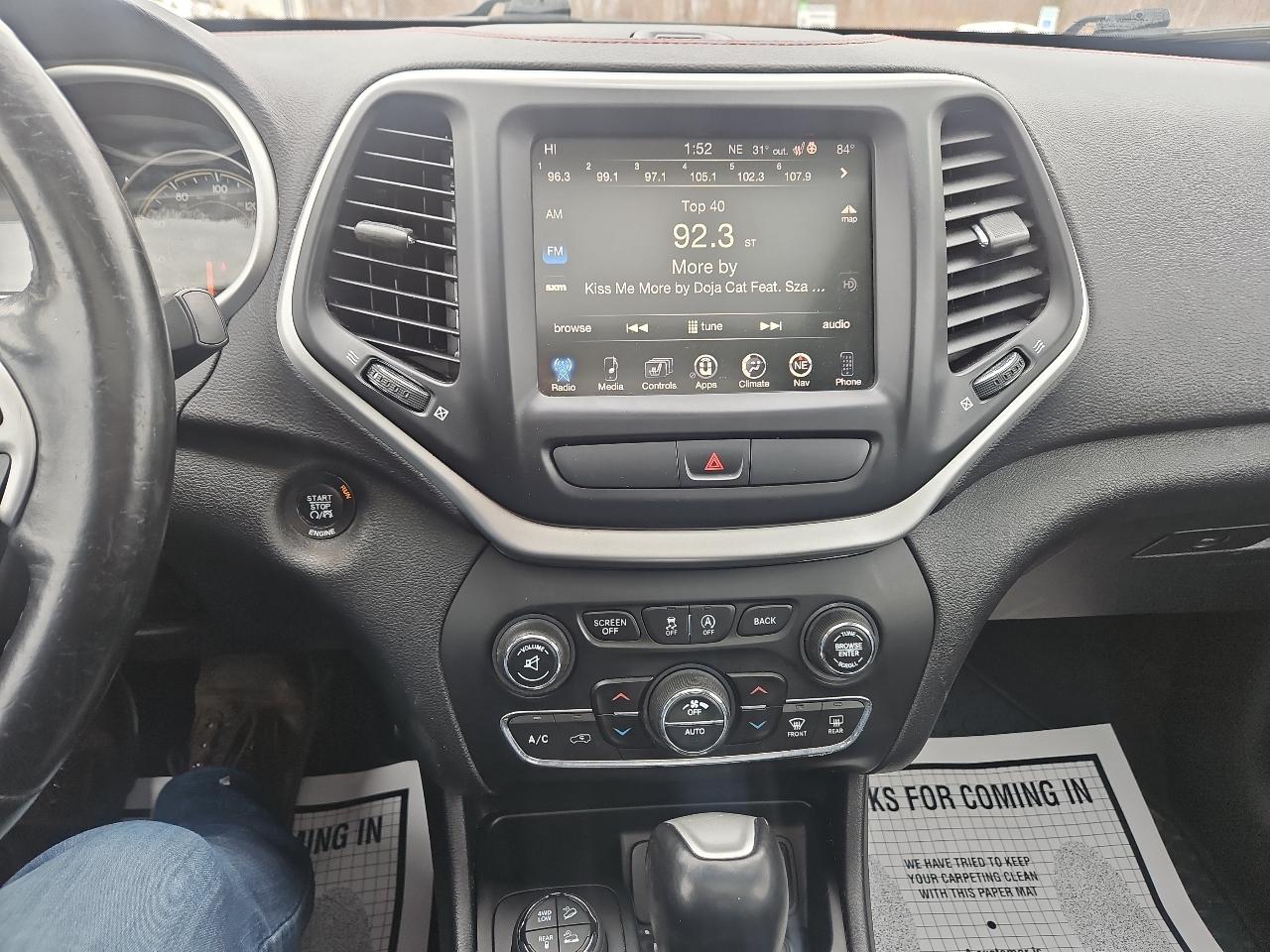 Jeep Cherokee 4WD 4dr Trailhawk 2016