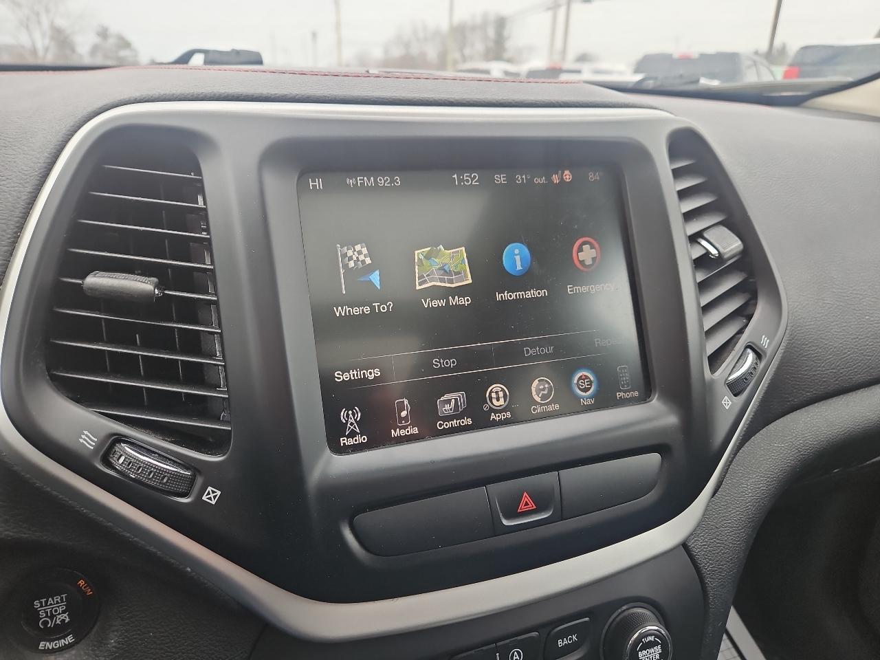 Jeep Cherokee 4WD 4dr Trailhawk 2016