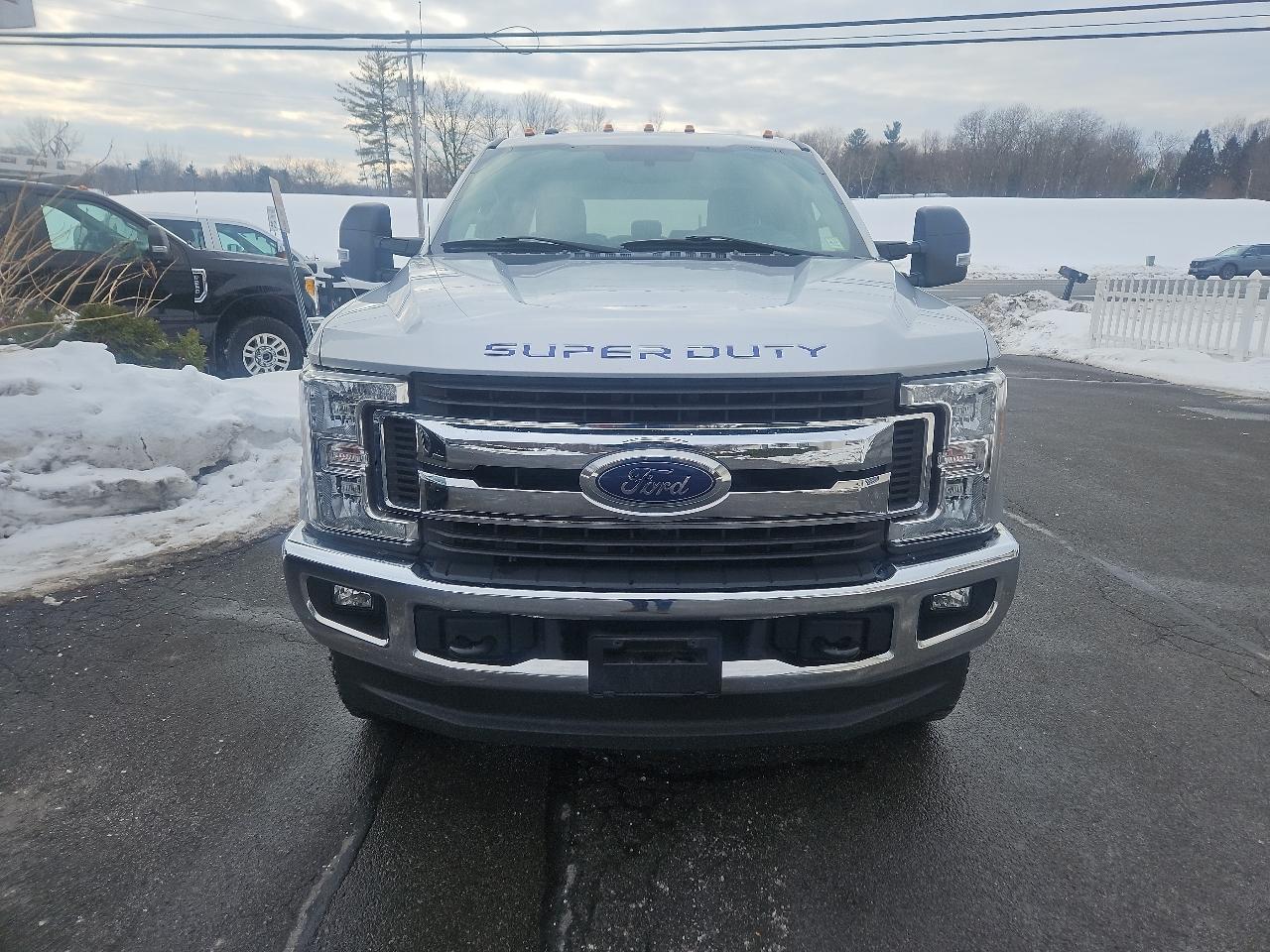 Ford Super Duty F-250 SRW XLT 4WD SuperCab 6.75' Box 2017