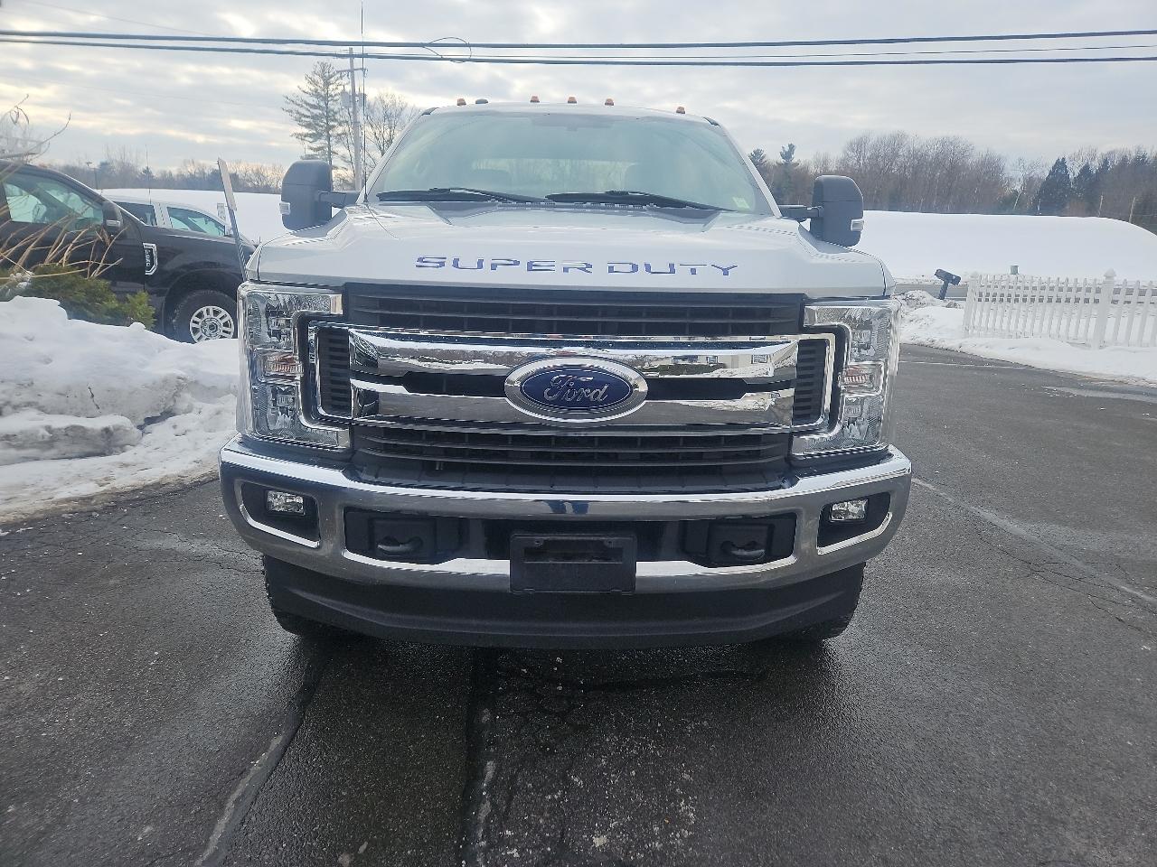 Ford Super Duty F-250 SRW XLT 4WD SuperCab 6.75' Box 2017