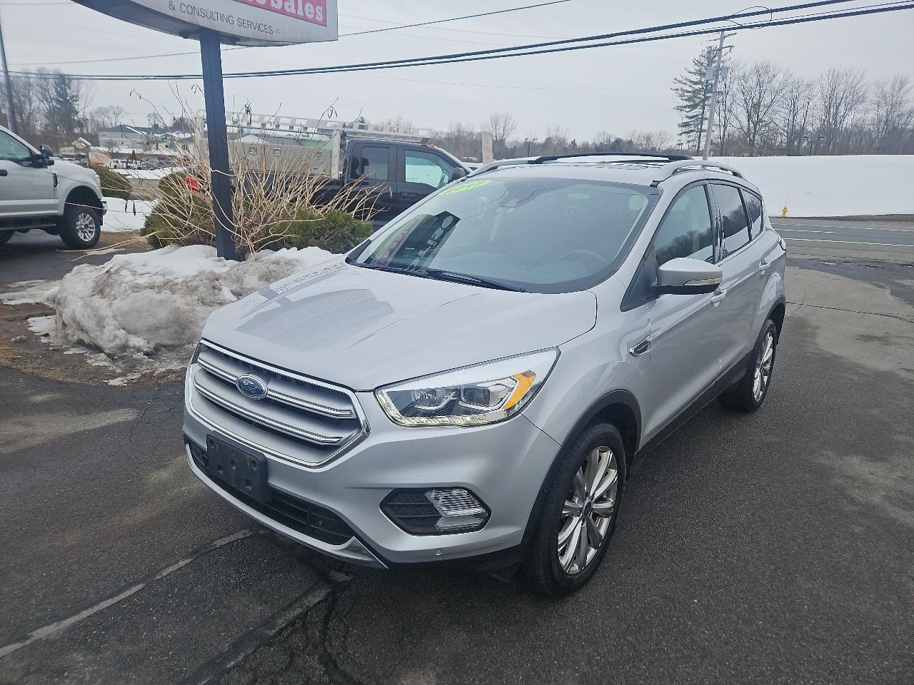 Ford Escape Titanium 4WD 2017