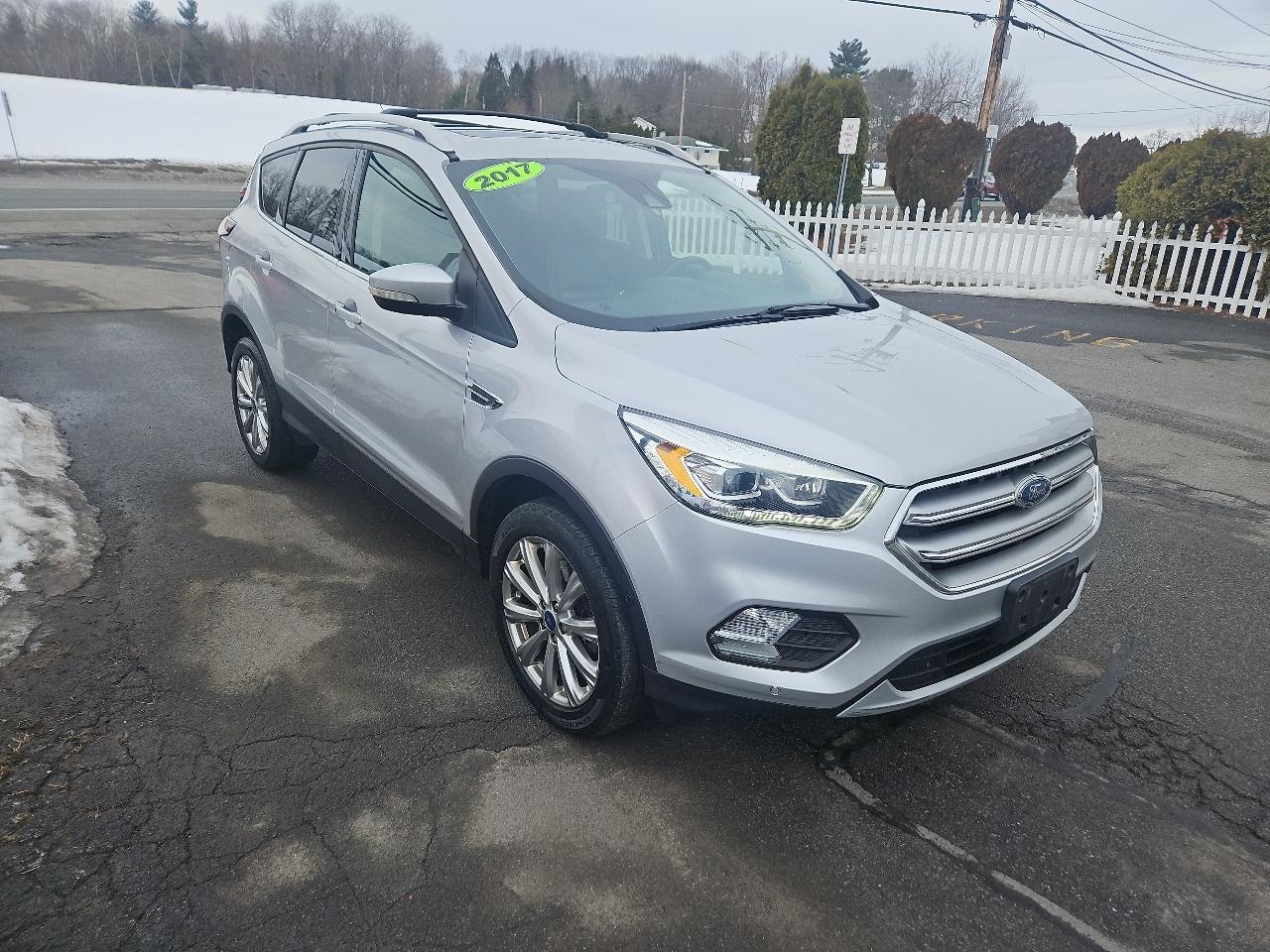 Ford Escape Titanium 4WD 2017