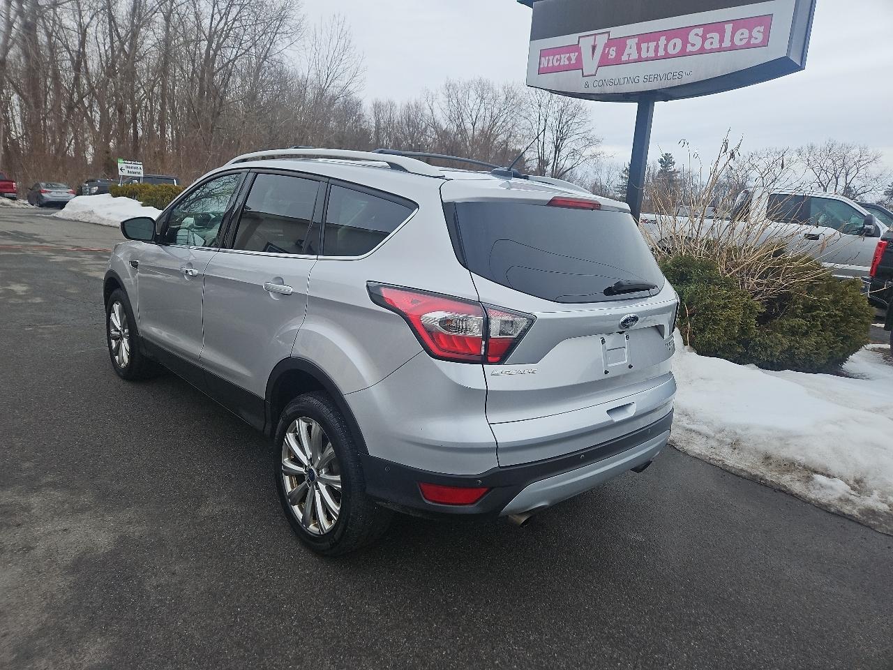 Ford Escape Titanium 4WD 2017