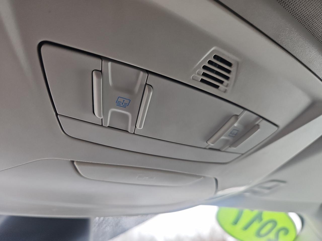 Ford Escape Titanium 4WD 2017