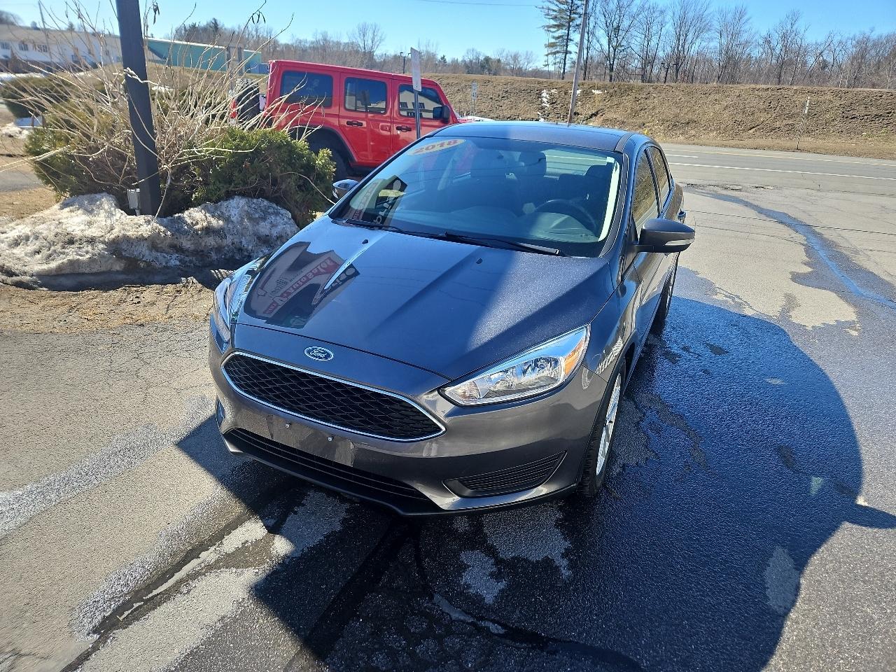 Ford Focus SE Sedan 2018