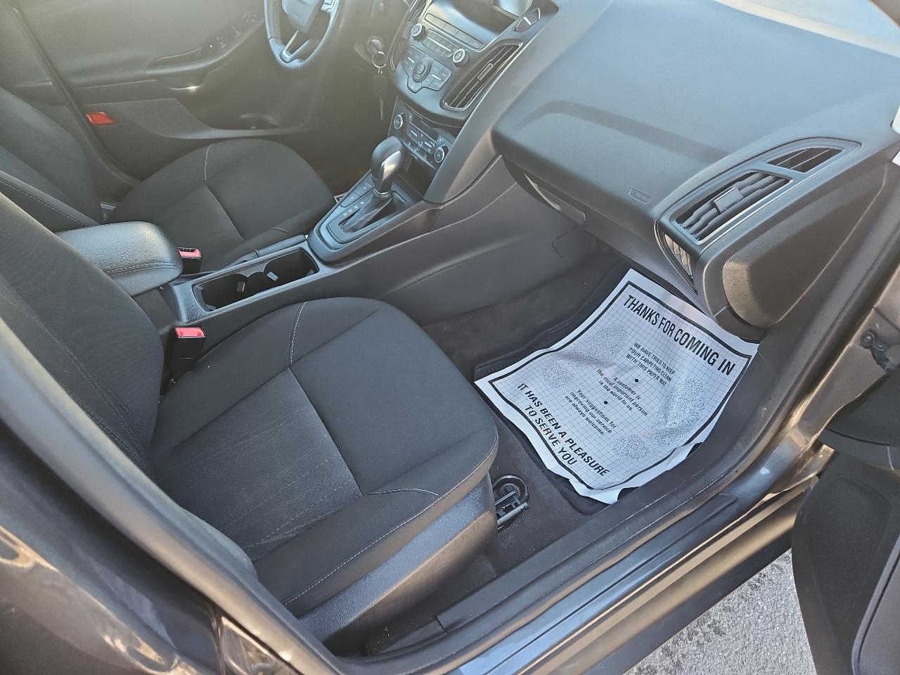 Ford Focus SE Sedan 2018