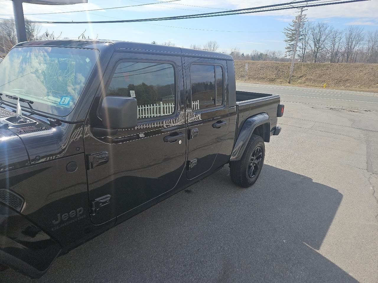 Jeep Gladiator Sport S 4x4 2021