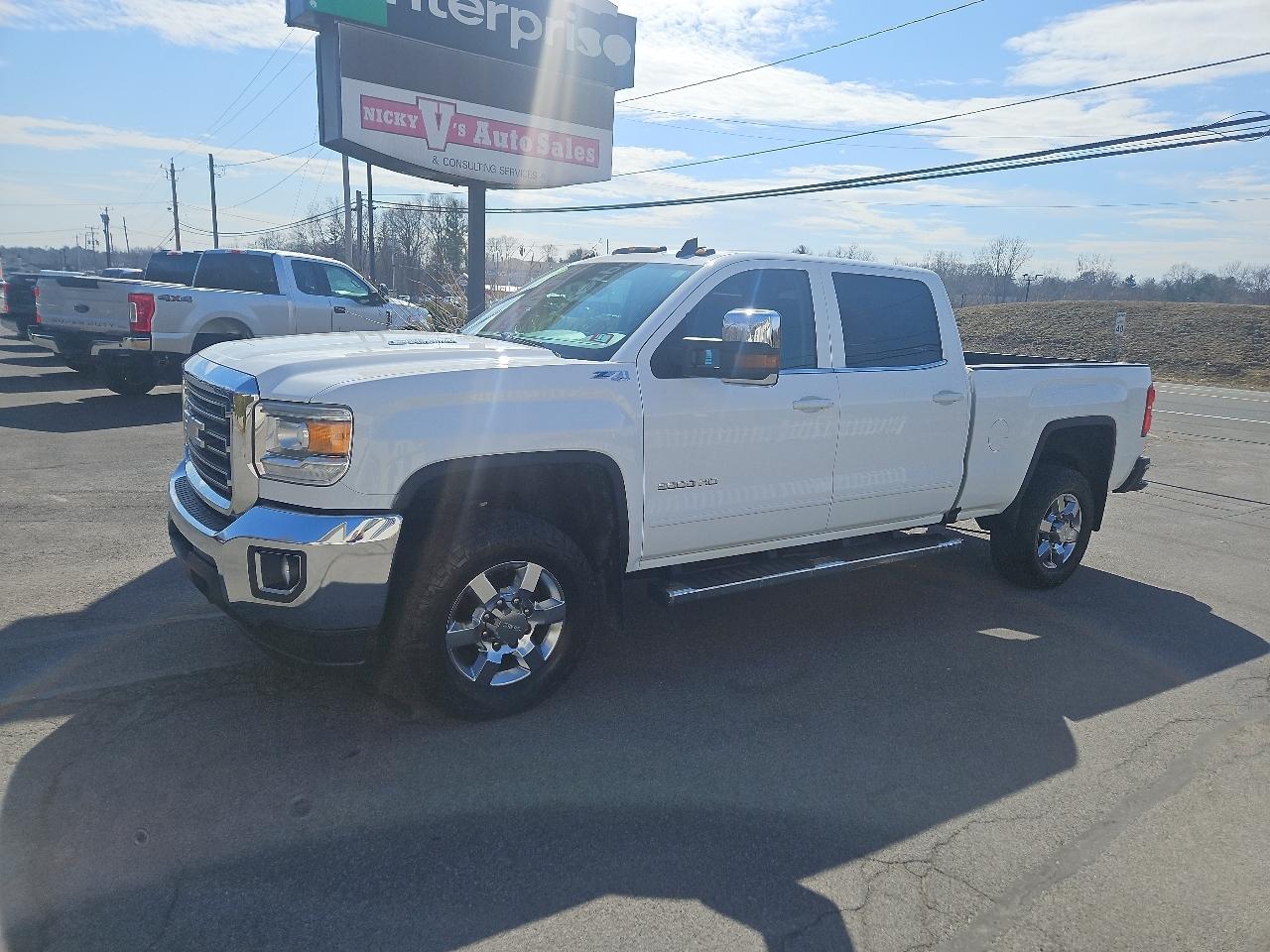 GMC Sierra 2500HD 4WD Crew Cab 153.7" SLE 2016