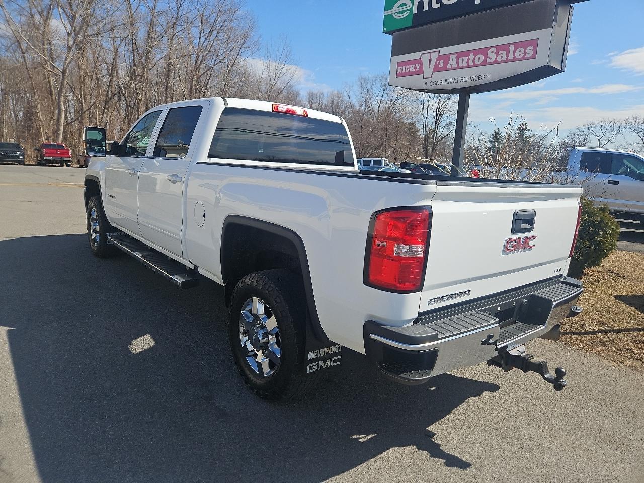 GMC Sierra 2500HD 4WD Crew Cab 153.7" SLE 2016
