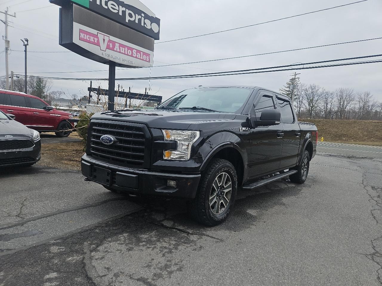 Ford F-150 4WD SuperCrew 145" XLT 2016