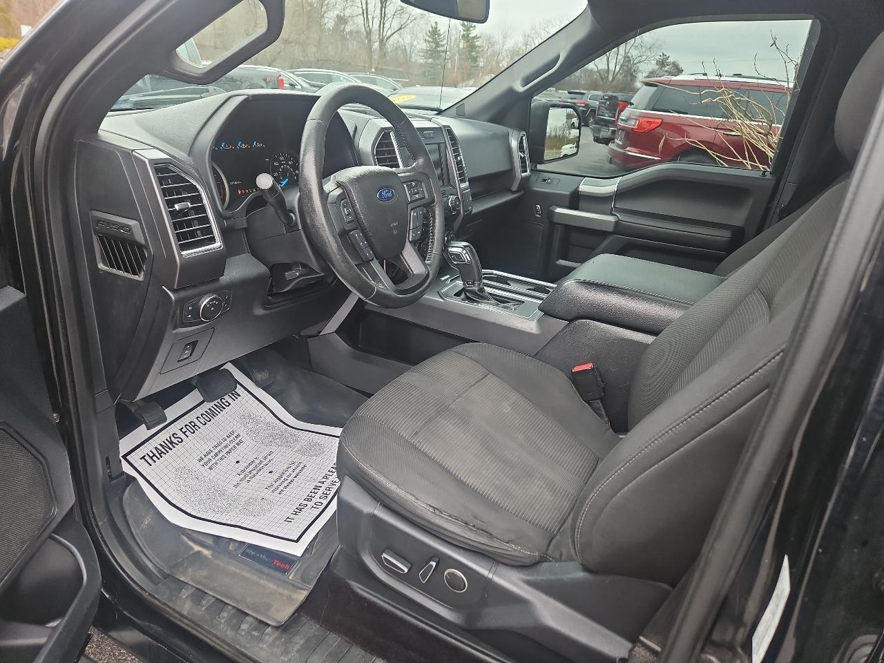 Ford F-150 4WD SuperCrew 145" XLT 2016