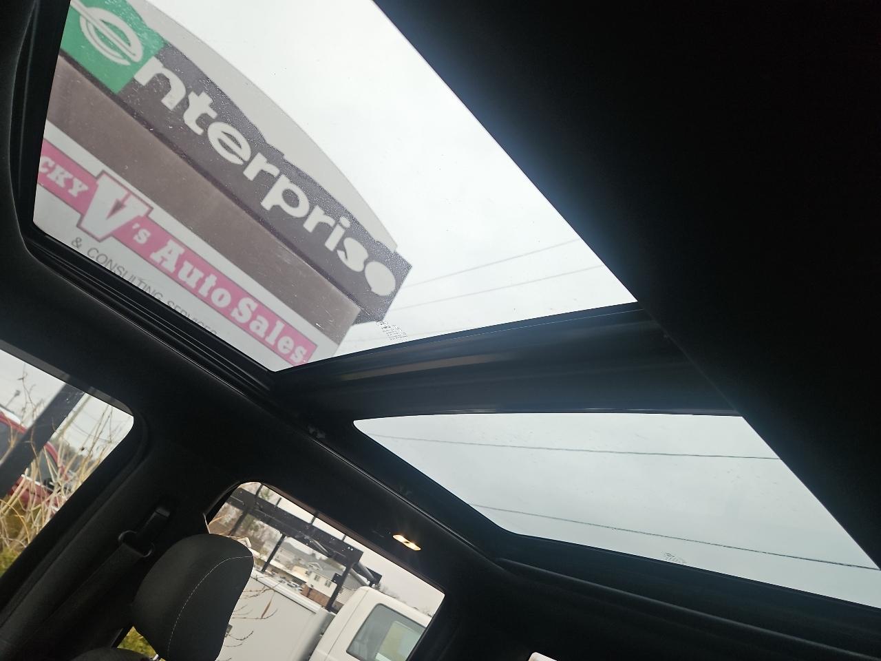 Ford F-150 4WD SuperCrew 145" XLT 2016