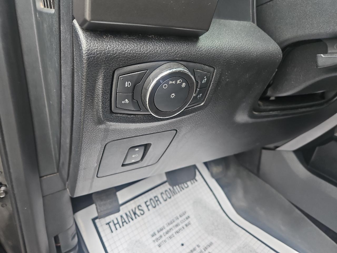 Ford F-150 4WD SuperCrew 145" XLT 2016