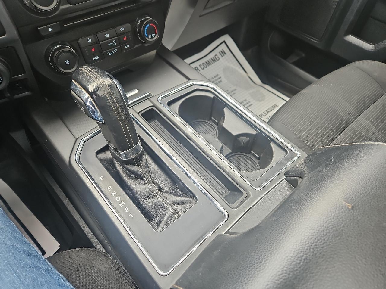 Ford F-150 4WD SuperCrew 145" XLT 2016