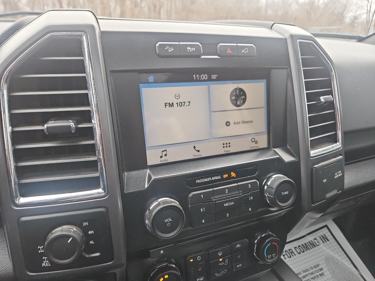 Ford F-150 4WD SuperCrew 145" XLT 2016