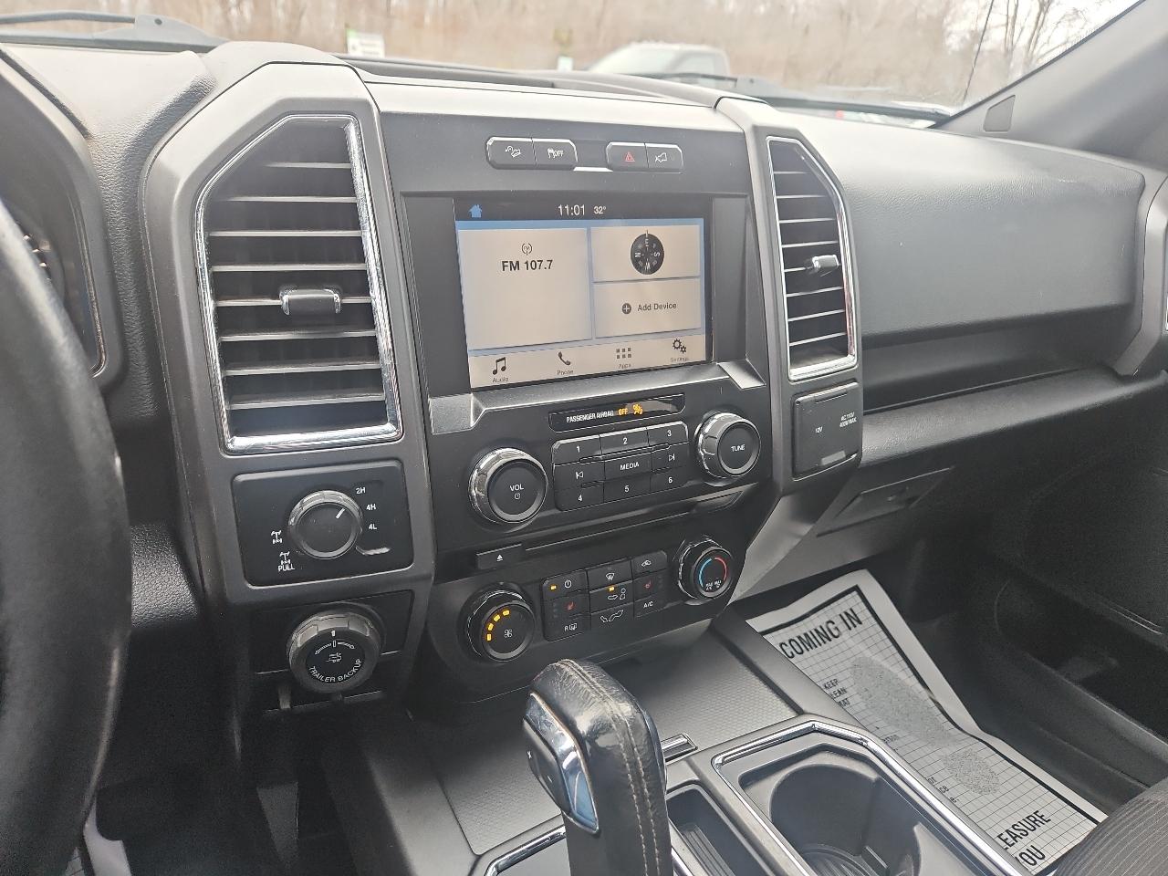 Ford F-150 4WD SuperCrew 145" XLT 2016