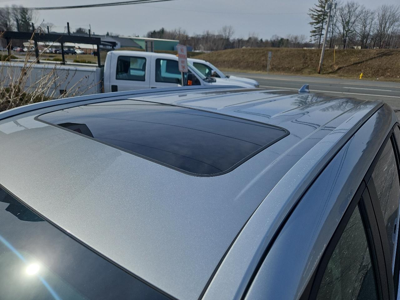 Toyota Highlander XLE AWD (Natl) 2023