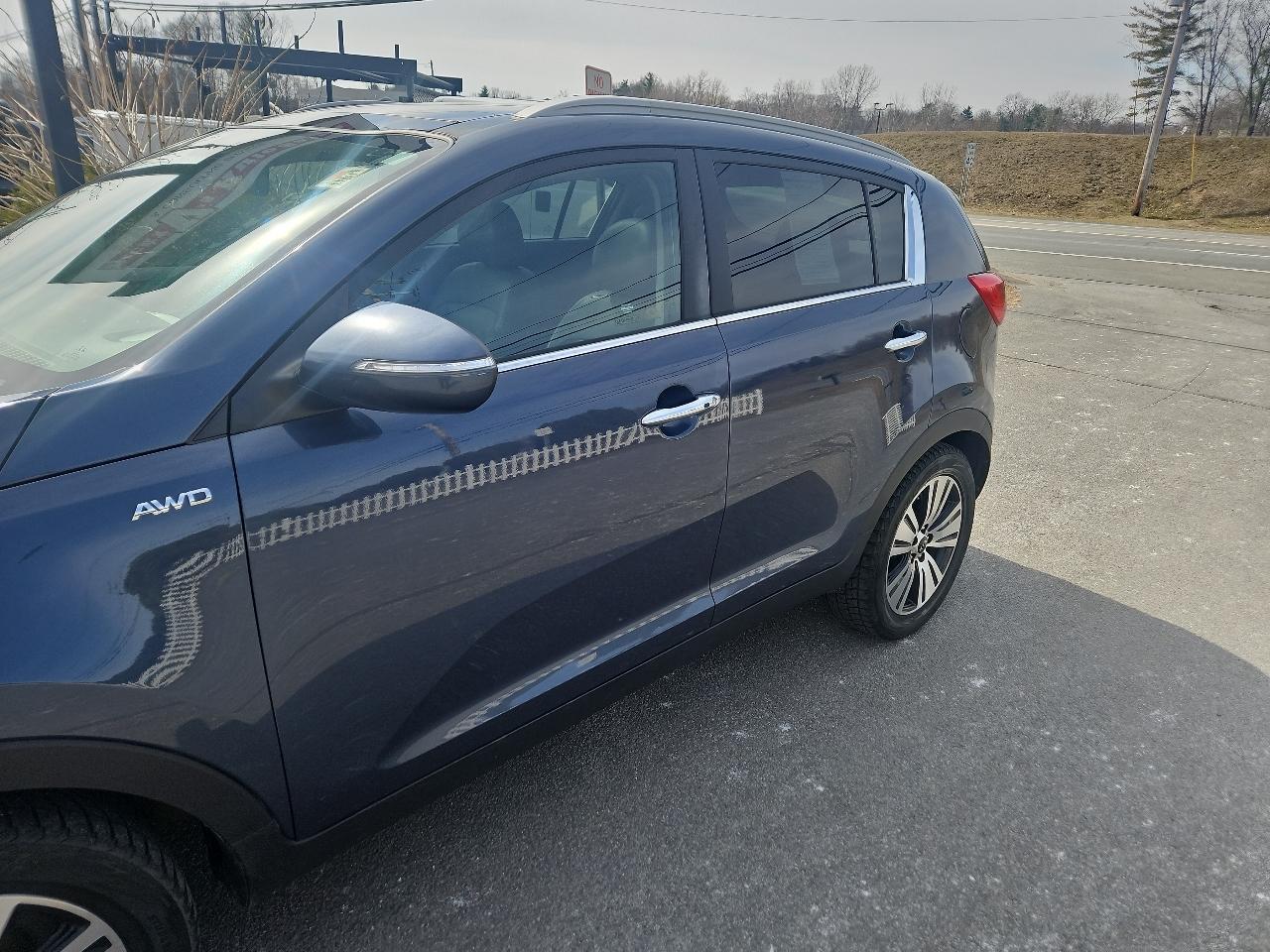 Kia Sportage AWD 4dr EX 2016