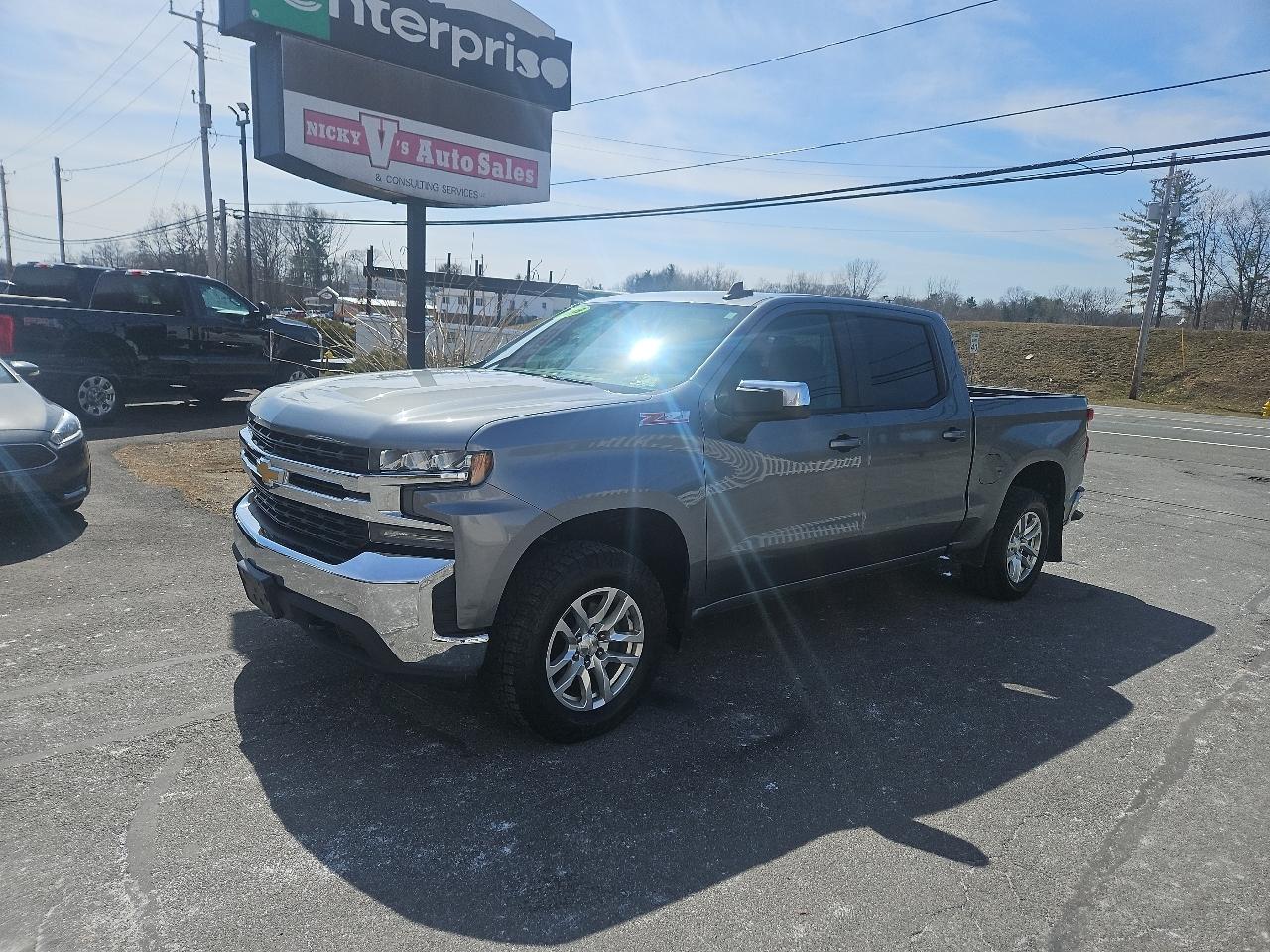 Chevrolet Silverado 1500 4WD Crew Cab 147" LT 2019