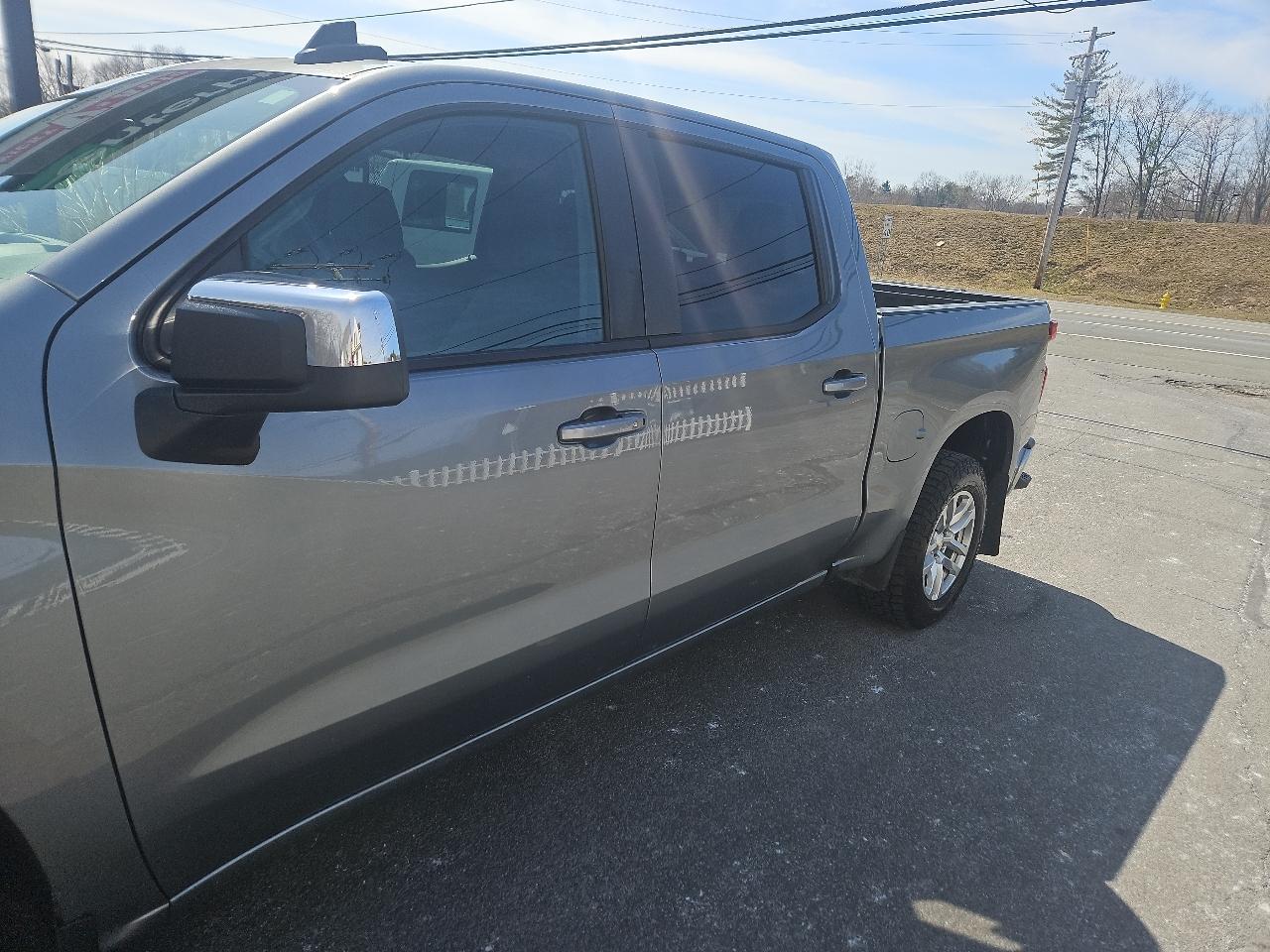 Chevrolet Silverado 1500 4WD Crew Cab 147" LT 2019