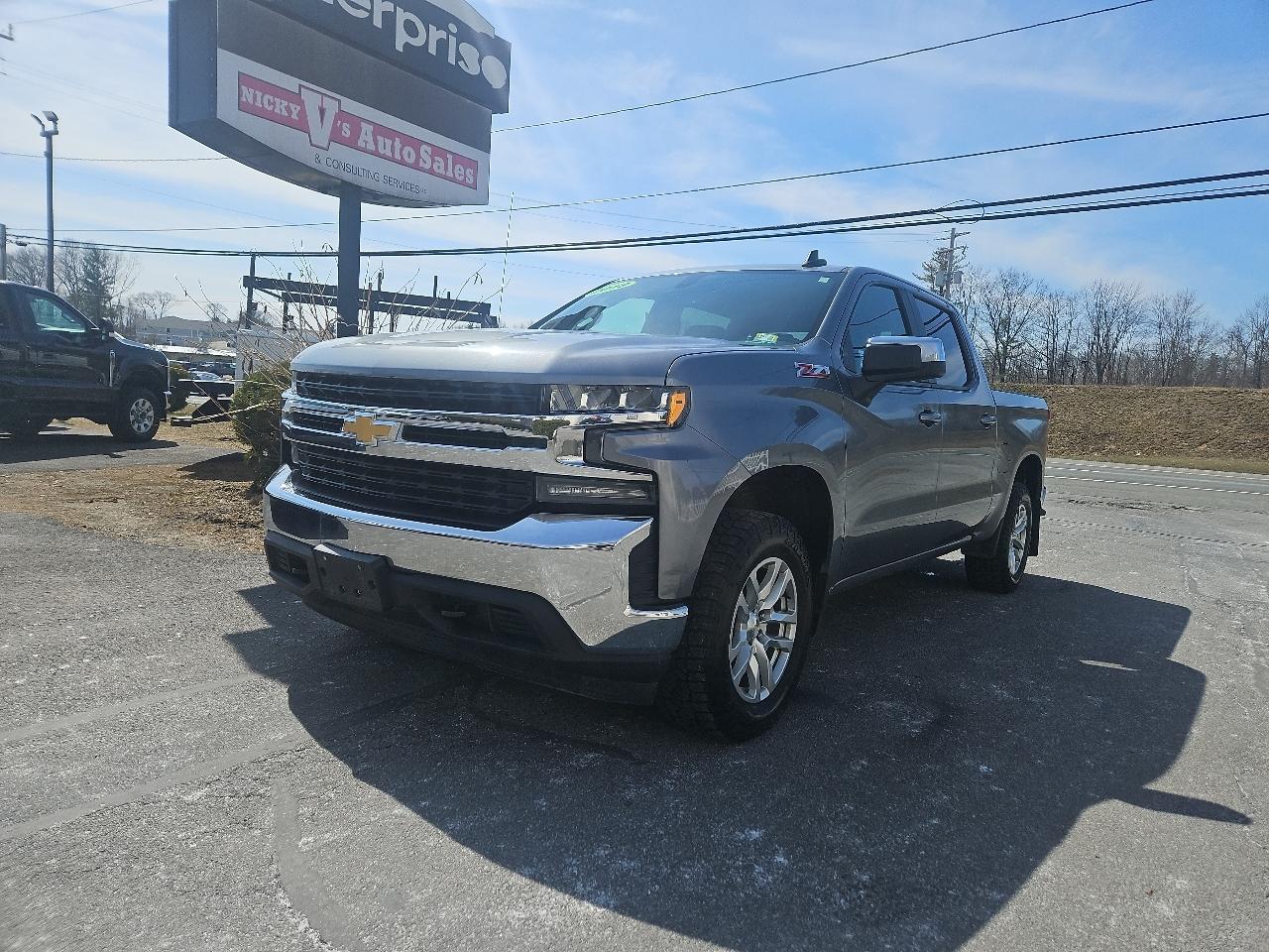 Chevrolet Silverado 1500 4WD Crew Cab 147" LT 2019